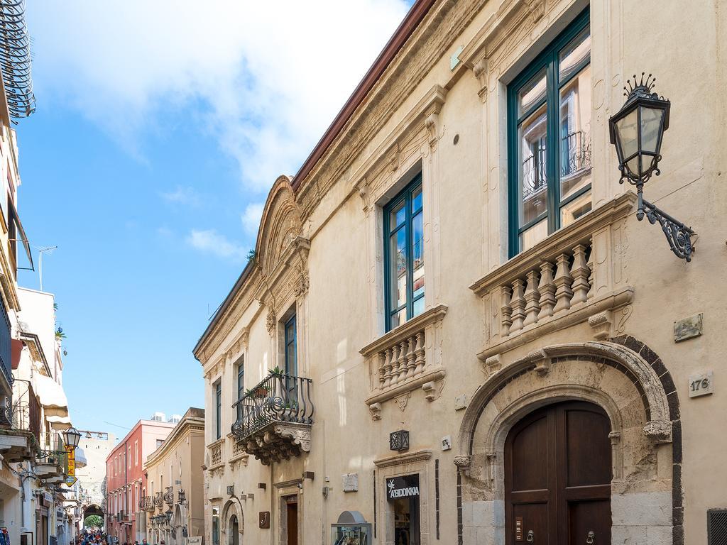 Varo Apartment Taormina Exterior foto